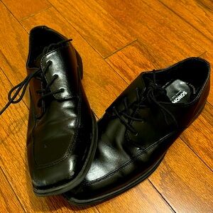 Sonoma boys dress shoes